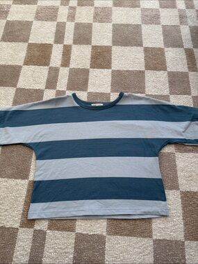 Striped Short Sleeve Tee in Teal and Light Gray